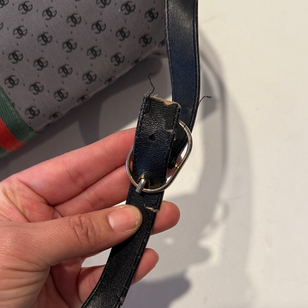 Gucci Vintage Black and Gray Crossbody Bag - Picture 3 of 7